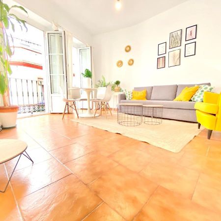 Comfortable Studio Old Town, Parking Optional Sevilla Eksteriør billede