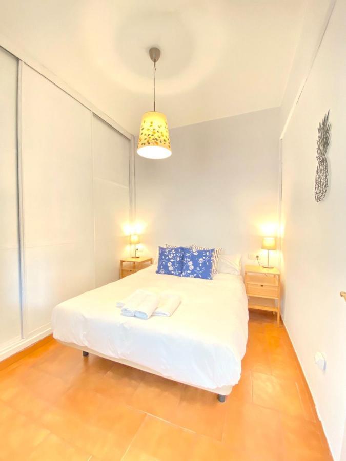 Comfortable Studio Old Town, Parking Optional Sevilla Eksteriør billede