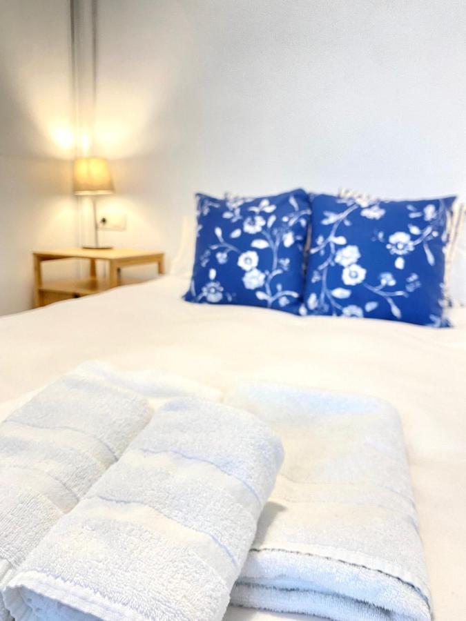 Comfortable Studio Old Town, Parking Optional Sevilla Eksteriør billede
