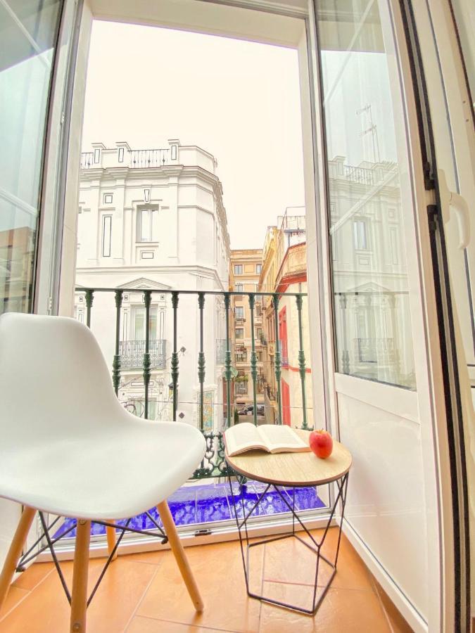 Comfortable Studio Old Town, Parking Optional Sevilla Eksteriør billede